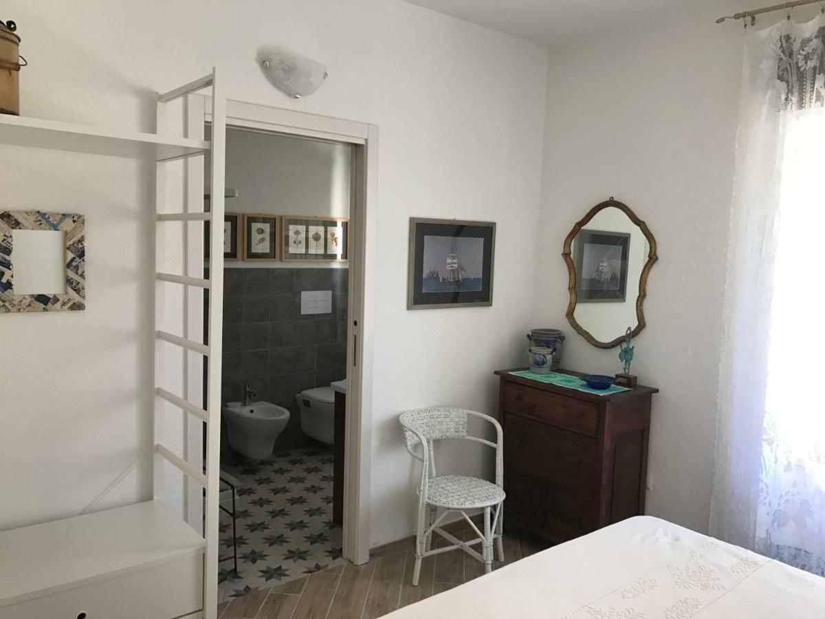 Le 25 Tartarughe Bed & Breakfast Santa Teresa Gallura Ngoại thất bức ảnh